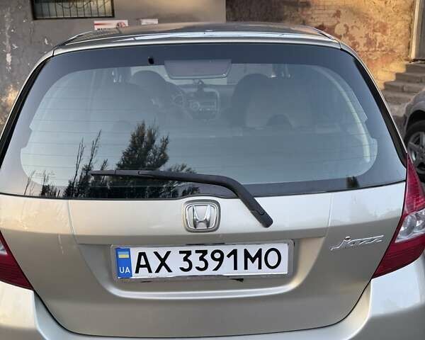 Бежевий Хонда Джаз, об'ємом двигуна 1.5 л та пробігом 219 тис. км за 6200 $, фото 1 на Automoto.ua