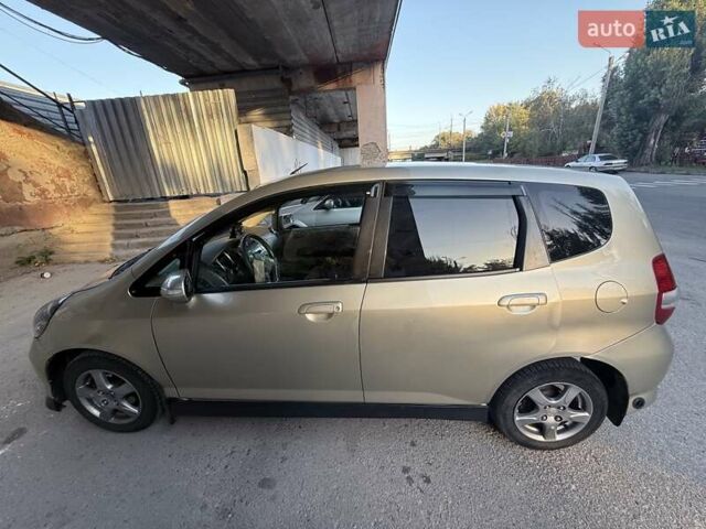 Бежевий Хонда Джаз, об'ємом двигуна 1.5 л та пробігом 219 тис. км за 6200 $, фото 8 на Automoto.ua