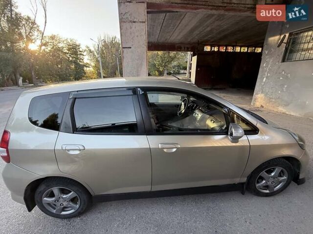 Бежевий Хонда Джаз, об'ємом двигуна 1.5 л та пробігом 219 тис. км за 6200 $, фото 9 на Automoto.ua