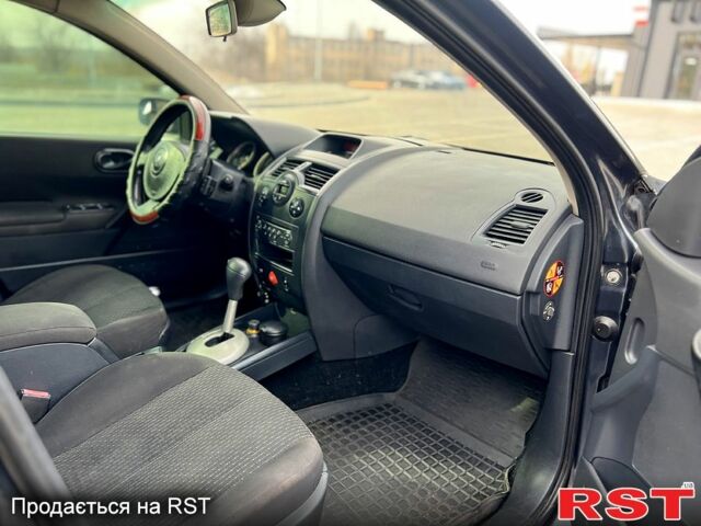 Черный Хонда Джаз, объемом двигателя 14 л и пробегом 222 тыс. км за 4699 $, фото 5 на Automoto.ua