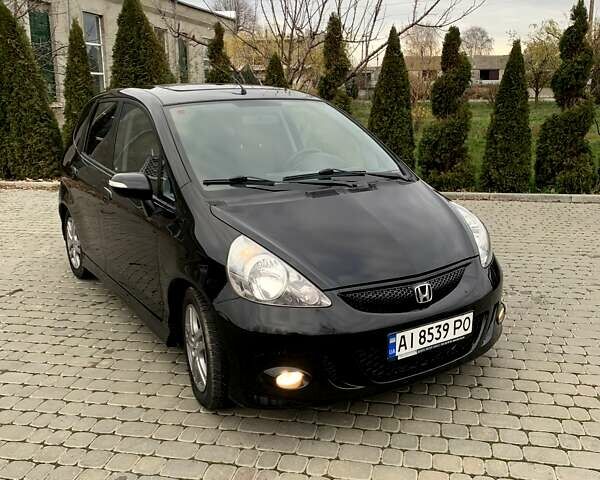 Черный Хонда Джаз, объемом двигателя 1.4 л и пробегом 250 тыс. км за 4999 $, фото 4 на Automoto.ua