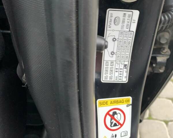 Черный Хонда Джаз, объемом двигателя 1.34 л и пробегом 250 тыс. км за 4950 $, фото 27 на Automoto.ua