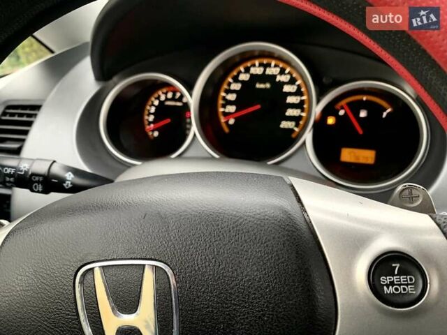Чорний Хонда Джаз, об'ємом двигуна 1.3 л та пробігом 177 тис. км за 5750 $, фото 18 на Automoto.ua