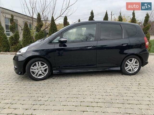 Черный Хонда Джаз, объемом двигателя 1.4 л и пробегом 250 тыс. км за 4999 $, фото 8 на Automoto.ua