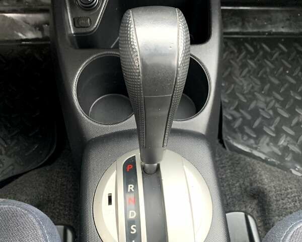 Черный Хонда Джаз, объемом двигателя 1.4 л и пробегом 250 тыс. км за 4999 $, фото 44 на Automoto.ua