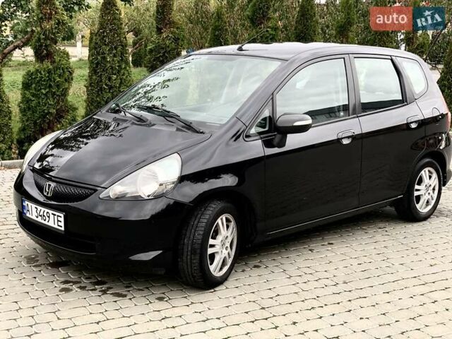 Черный Хонда Джаз, объемом двигателя 1.4 л и пробегом 177 тыс. км за 6300 $, фото 4 на Automoto.ua