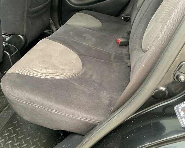 Черный Хонда Джаз, объемом двигателя 1.34 л и пробегом 250 тыс. км за 4950 $, фото 39 на Automoto.ua