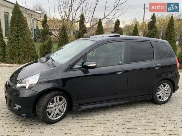 Черный Хонда Джаз, объемом двигателя 1.4 л и пробегом 250 тыс. км за 4999 $, фото 9 на Automoto.ua