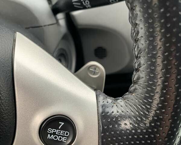 Черный Хонда Джаз, объемом двигателя 1.4 л и пробегом 250 тыс. км за 4999 $, фото 46 на Automoto.ua