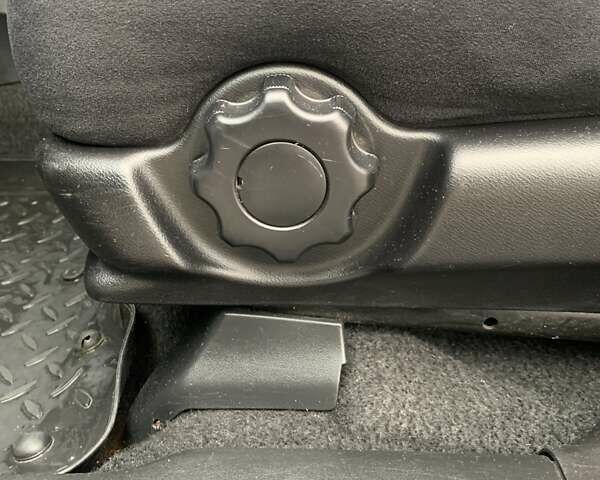 Черный Хонда Джаз, объемом двигателя 1.34 л и пробегом 250 тыс. км за 4950 $, фото 42 на Automoto.ua