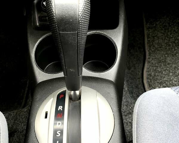 Чорний Хонда Джаз, об'ємом двигуна 1.3 л та пробігом 177 тис. км за 5750 $, фото 19 на Automoto.ua