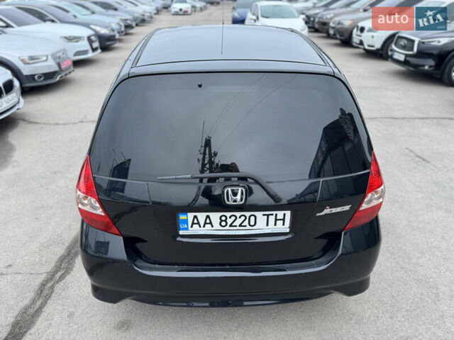 Черный Хонда Джаз, объемом двигателя 1.34 л и пробегом 70 тыс. км за 7500 $, фото 13 на Automoto.ua