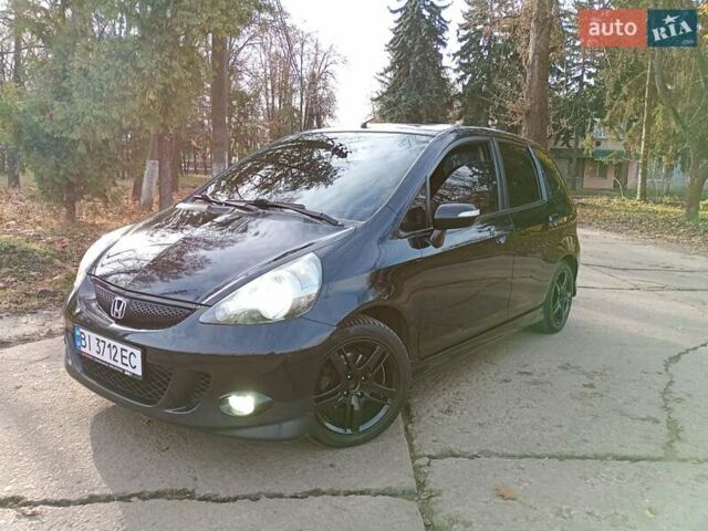 Черный Хонда Джаз, объемом двигателя 1.3 л и пробегом 157 тыс. км за 5999 $, фото 2 на Automoto.ua