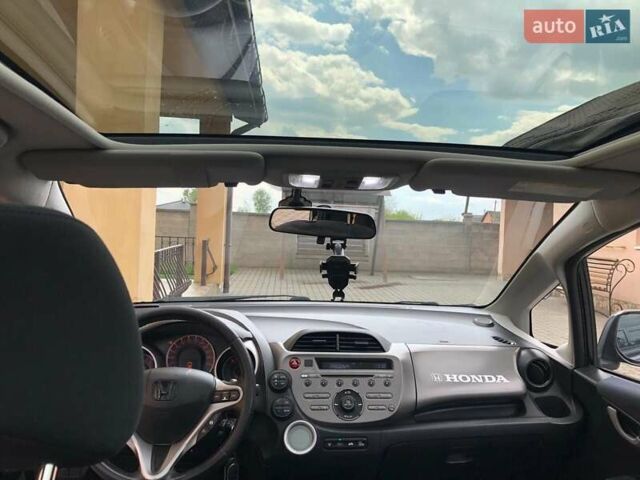 Черный Хонда Джаз, объемом двигателя 1.34 л и пробегом 230 тыс. км за 7150 $, фото 8 на Automoto.ua