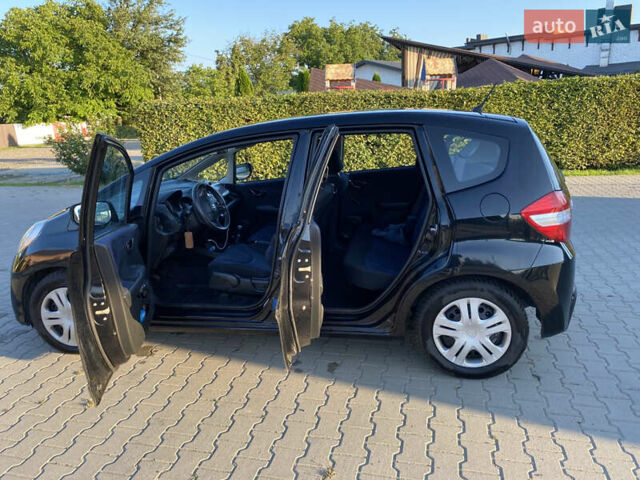 Черный Хонда Джаз, объемом двигателя 1.2 л и пробегом 197 тыс. км за 6800 $, фото 5 на Automoto.ua