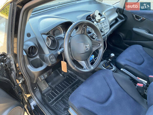 Черный Хонда Джаз, объемом двигателя 1.2 л и пробегом 197 тыс. км за 6800 $, фото 6 на Automoto.ua