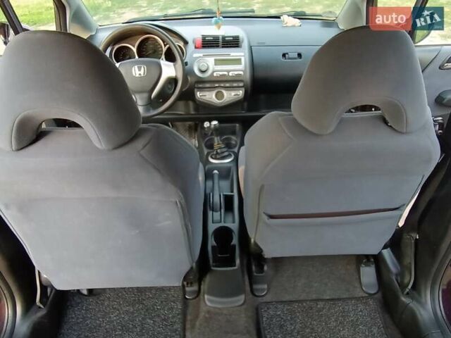 Фиолетовый Хонда Джаз, объемом двигателя 1.34 л и пробегом 264 тыс. км за 4700 $, фото 11 на Automoto.ua