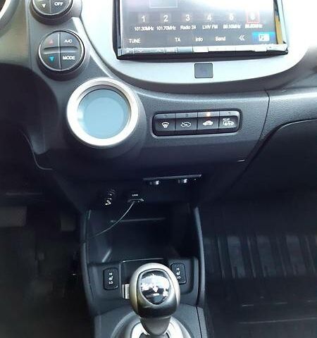 Фіолетовий Хонда Джаз, об'ємом двигуна 1.4 л та пробігом 140 тис. км за 9900 $, фото 9 на Automoto.ua