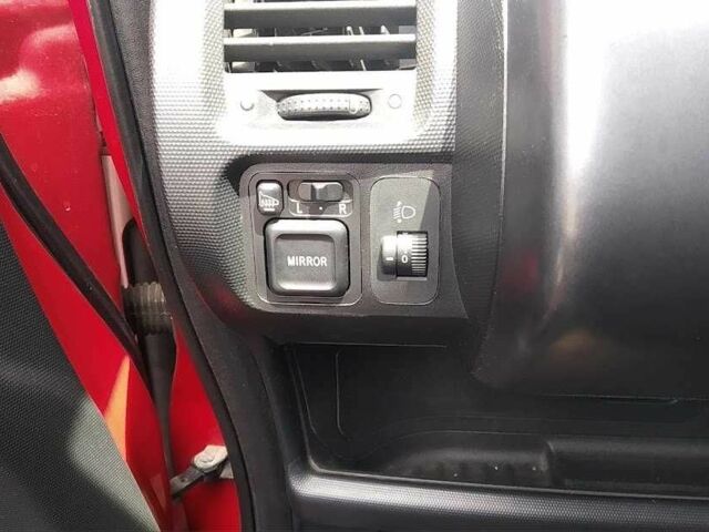 Красный Хонда Джаз, объемом двигателя 1.3 л и пробегом 295 тыс. км за 4555 $, фото 10 на Automoto.ua