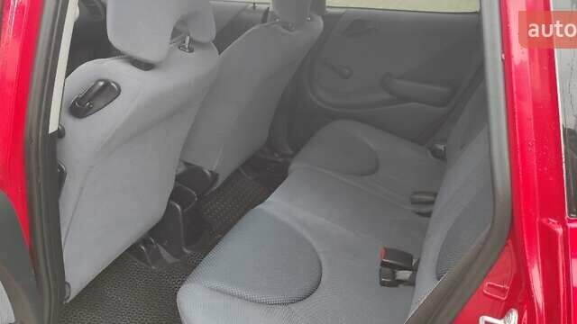 Красный Хонда Джаз, объемом двигателя 1.2 л и пробегом 139 тыс. км за 5150 $, фото 24 на Automoto.ua