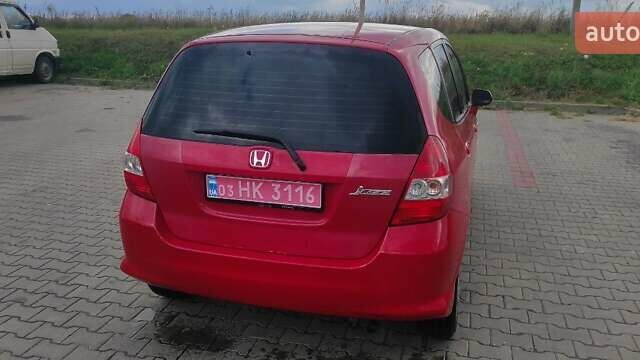 Красный Хонда Джаз, объемом двигателя 1.2 л и пробегом 139 тыс. км за 5150 $, фото 2 на Automoto.ua