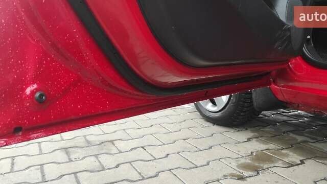 Красный Хонда Джаз, объемом двигателя 1.2 л и пробегом 139 тыс. км за 5150 $, фото 21 на Automoto.ua