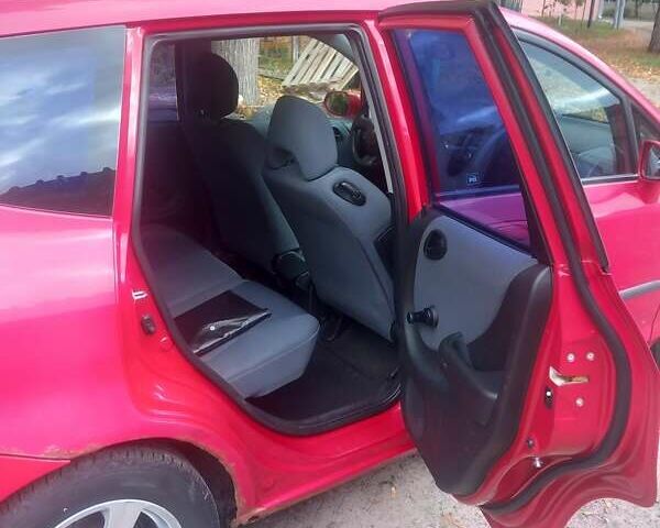 Красный Хонда Джаз, объемом двигателя 1.25 л и пробегом 200 тыс. км за 4000 $, фото 11 на Automoto.ua