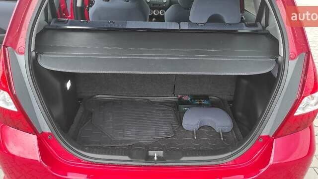 Красный Хонда Джаз, объемом двигателя 1.2 л и пробегом 139 тыс. км за 5150 $, фото 23 на Automoto.ua