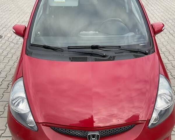 Красный Хонда Джаз, объемом двигателя 1.3 л и пробегом 137 тыс. км за 4700 $, фото 5 на Automoto.ua