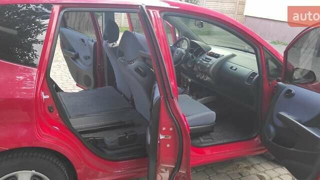 Красный Хонда Джаз, объемом двигателя 1.2 л и пробегом 139 тыс. км за 5150 $, фото 11 на Automoto.ua