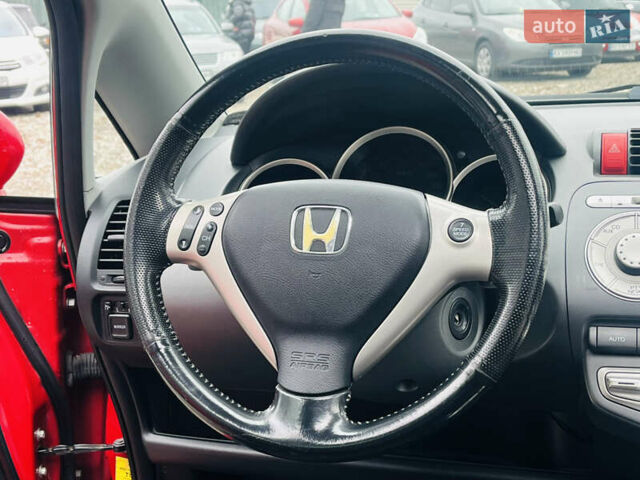 Красный Хонда Джаз, объемом двигателя 1.3 л и пробегом 117 тыс. км за 6500 $, фото 14 на Automoto.ua