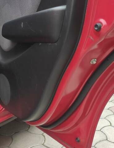 Хонда Джаз 2007 в Никополе на Automoto.ua Красный Хонда Джаз, объемом двигателя 1.34 л и пробегом 128 тыс. км за 5650 $, фото 6 на Automoto.ua