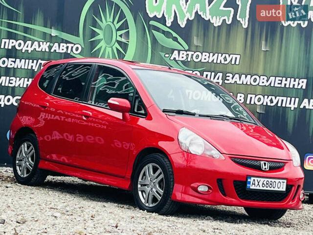 Красный Хонда Джаз, объемом двигателя 1.3 л и пробегом 117 тыс. км за 6500 $, фото 4 на Automoto.ua