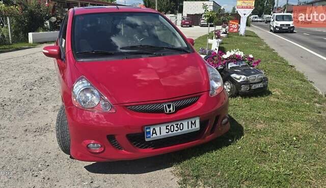 Красный Хонда Джаз, объемом двигателя 1.34 л и пробегом 210 тыс. км за 6200 $, фото 17 на Automoto.ua