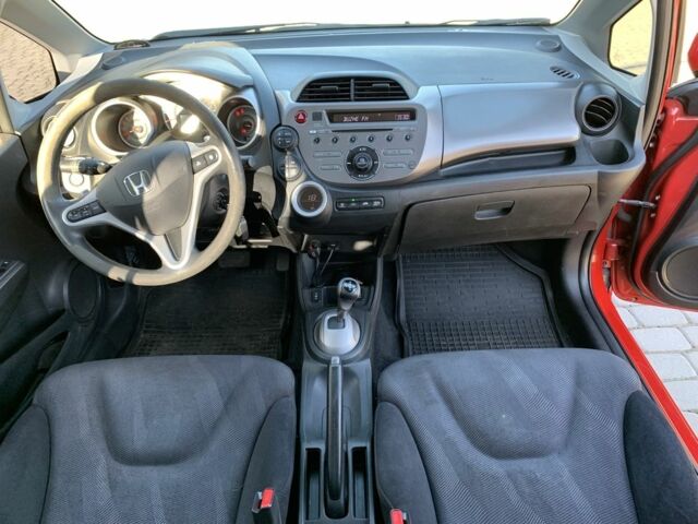 Червоний Хонда Джаз, об'ємом двигуна 1.4 л та пробігом 163 тис. км за 5600 $, фото 6 на Automoto.ua