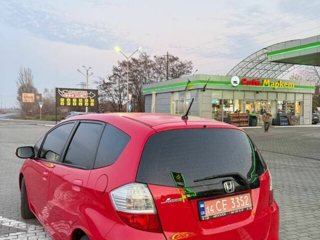 Червоний Хонда Джаз, об'ємом двигуна 0 л та пробігом 190 тис. км за 7999 $, фото 4 на Automoto.ua