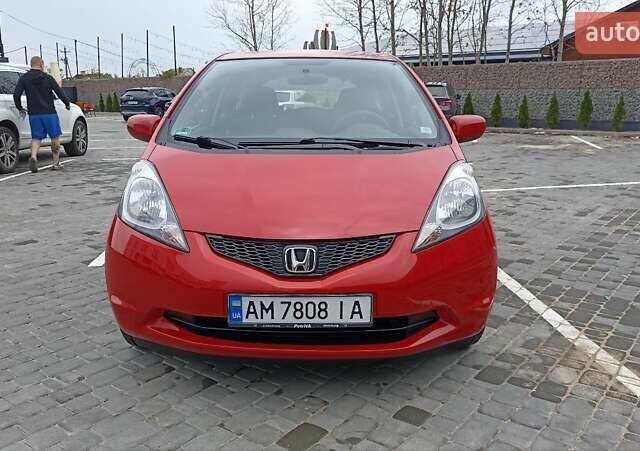 Красный Хонда Джаз, объемом двигателя 1.2 л и пробегом 146 тыс. км за 6800 $, фото 2 на Automoto.ua
