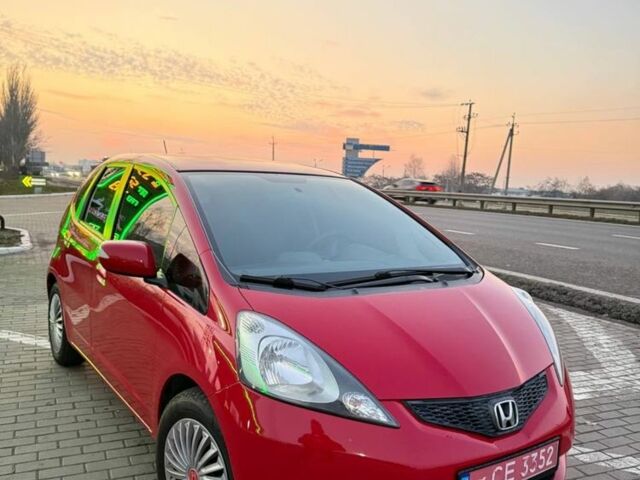 Червоний Хонда Джаз, об'ємом двигуна 0 л та пробігом 190 тис. км за 7999 $, фото 2 на Automoto.ua