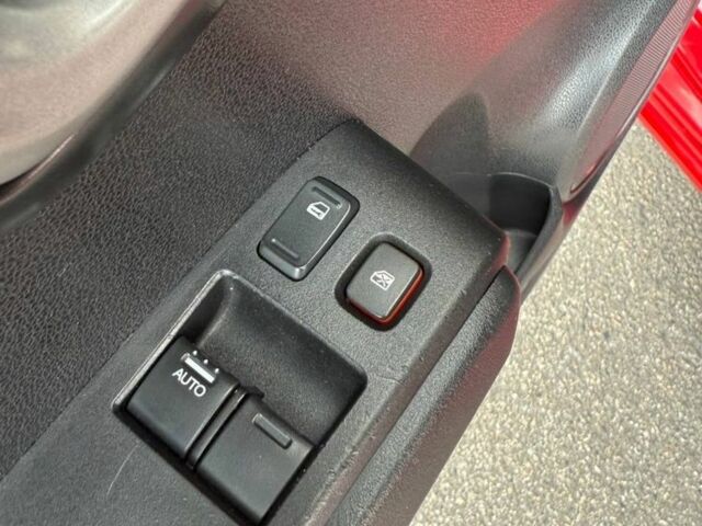 Червоний Хонда Джаз, об'ємом двигуна 0 л та пробігом 208 тис. км за 7777 $, фото 15 на Automoto.ua