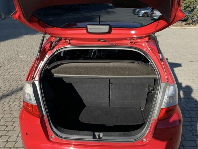 Червоний Хонда Джаз, об'ємом двигуна 1.4 л та пробігом 163 тис. км за 5600 $, фото 12 на Automoto.ua