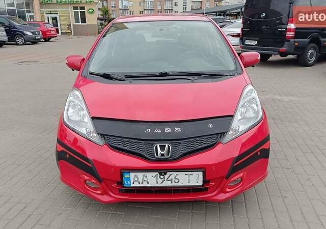 Красный Хонда Джаз, объемом двигателя 1.3 л и пробегом 154 тыс. км за 7300 $, фото 8 на Automoto.ua