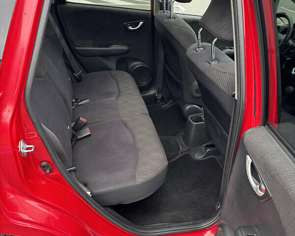 Красный Хонда Джаз, объемом двигателя 1.34 л и пробегом 107 тыс. км за 9500 $, фото 13 на Automoto.ua