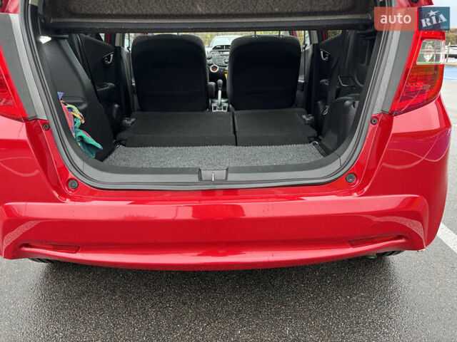 Красный Хонда Джаз, объемом двигателя 1.34 л и пробегом 107 тыс. км за 9500 $, фото 19 на Automoto.ua