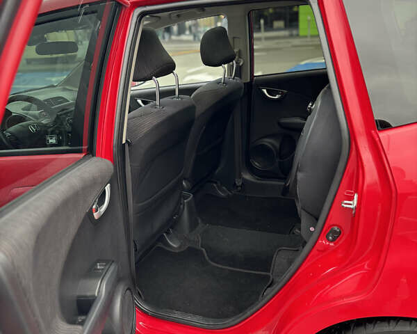 Красный Хонда Джаз, объемом двигателя 1.34 л и пробегом 107 тыс. км за 9500 $, фото 16 на Automoto.ua