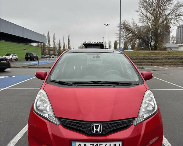 Красный Хонда Джаз, объемом двигателя 1.34 л и пробегом 107 тыс. км за 9500 $, фото 6 на Automoto.ua