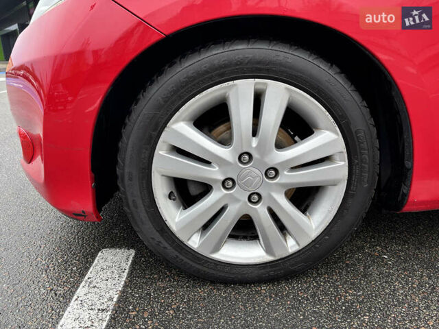 Красный Хонда Джаз, объемом двигателя 1.34 л и пробегом 107 тыс. км за 9500 $, фото 31 на Automoto.ua