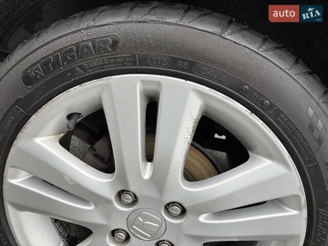 Красный Хонда Джаз, объемом двигателя 1.34 л и пробегом 107 тыс. км за 9500 $, фото 32 на Automoto.ua