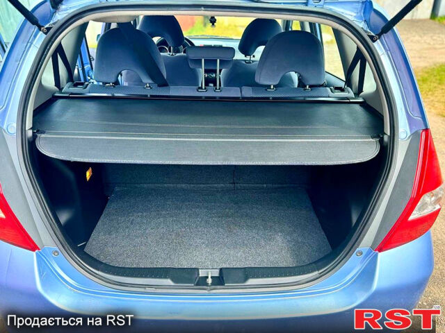 Хонда Джаз, объемом двигателя 1.4 л и пробегом 163 тыс. км за 5800 $, фото 10 на Automoto.ua