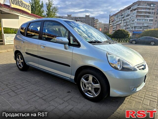 Хонда Джаз, объемом двигателя 1.4 л и пробегом 0 тыс. км за 6600 $, фото 4 на Automoto.ua