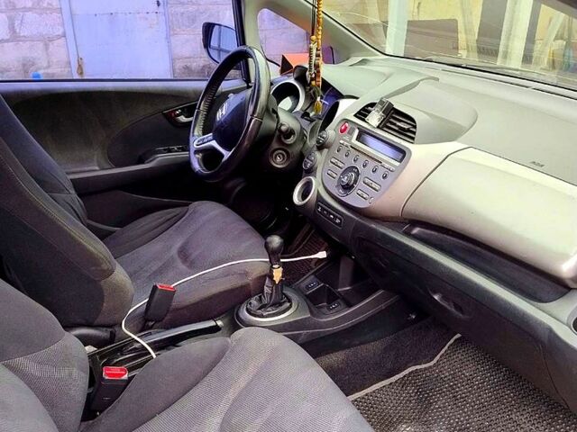 Хонда Джаз, объемом двигателя 1.4 л и пробегом 243 тыс. км за 8500 $, фото 2 на Automoto.ua